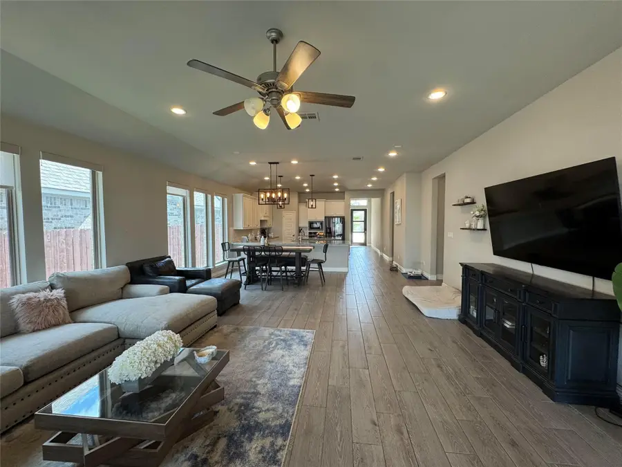 2004 Stirling St, Leander, TX 78641 - #2