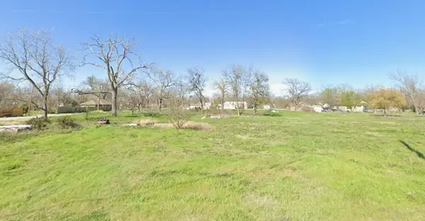 629 W Aisne Rd, Bartlett, TX 76511