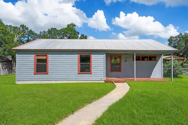 107 W Holland St, San Marcos, TX 78666