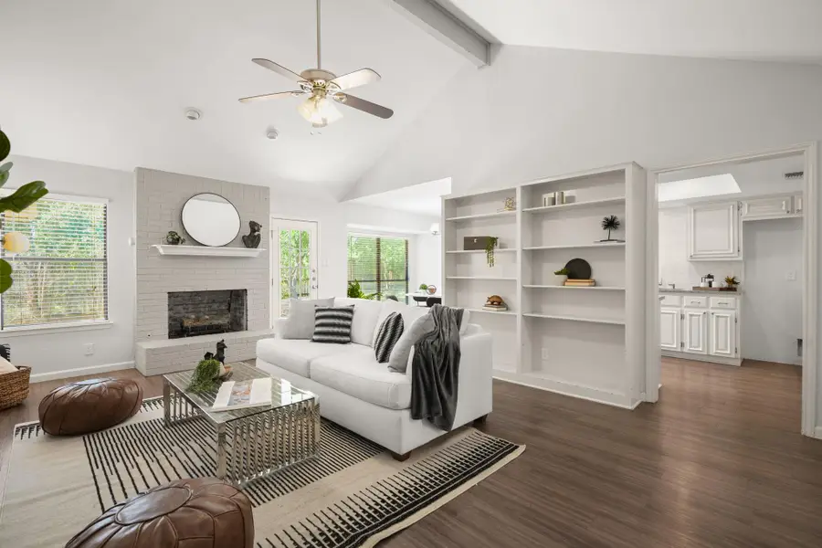 2116 Wychwood Dr, Austin, TX 78746 - #2