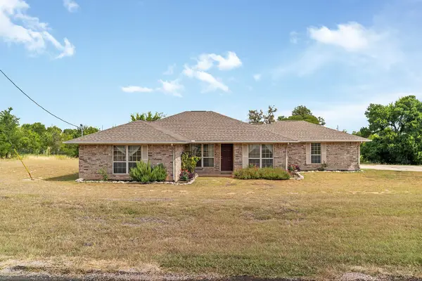 208 Settlers Rdg, Bertram, TX 78605