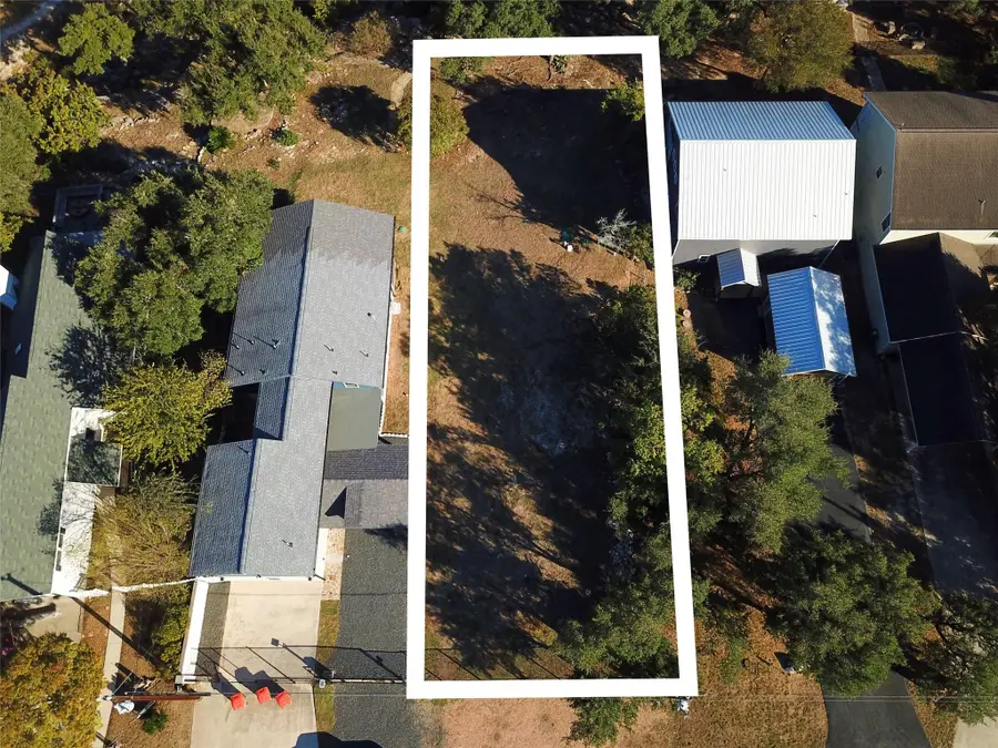 864 Lakebreeze Dr, Canyon Lake, TX 78133 - #2