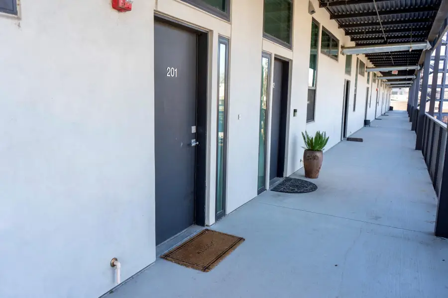 1322 E 12th St #201, Austin, TX 78702 - #2