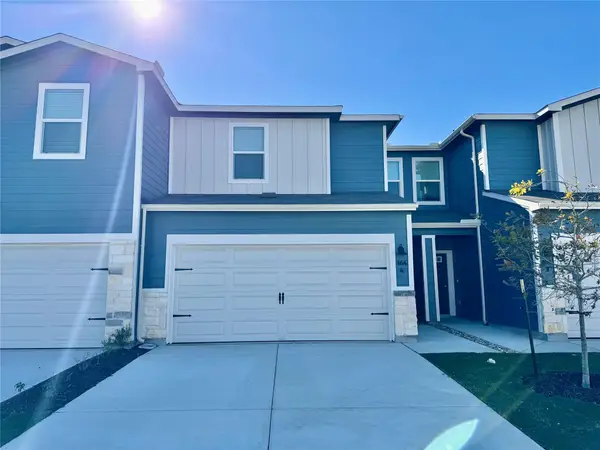 164 Cinnabar Ln #4, Kyle, TX 78640