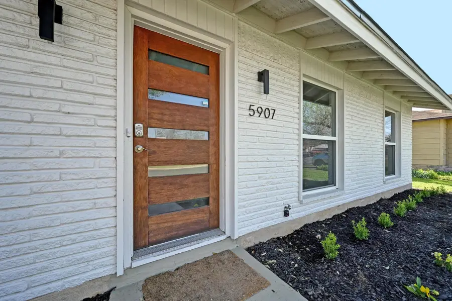 5907 Glenhollow Path, Austin, TX 78745 - Image #3