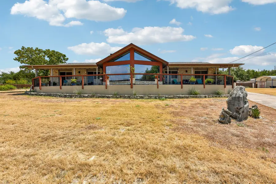 20923 Oak Dale Dr, Lago Vista, TX 78645 - #2