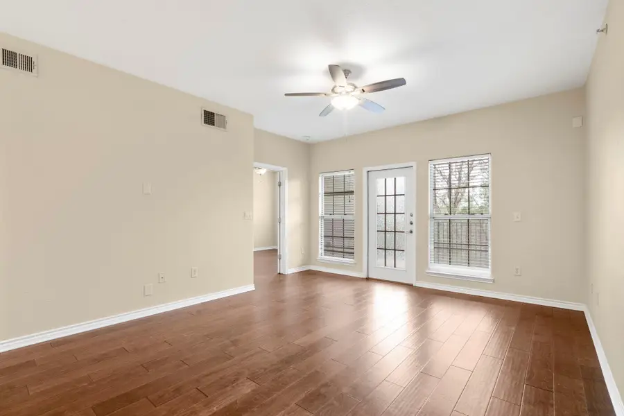 6810 Deatonhill Dr #4102, Austin, TX 78745 - #3