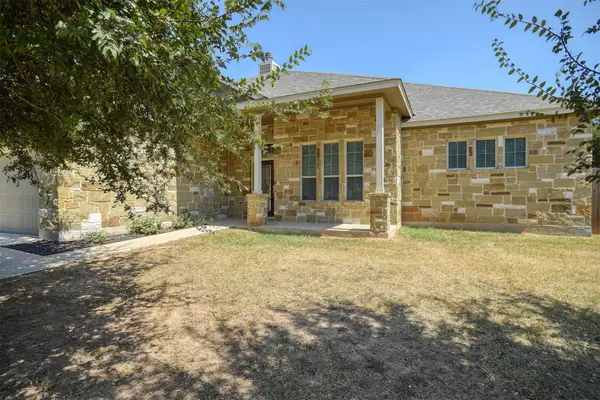 240 Keawakapu Dr, Bastrop, TX 78602