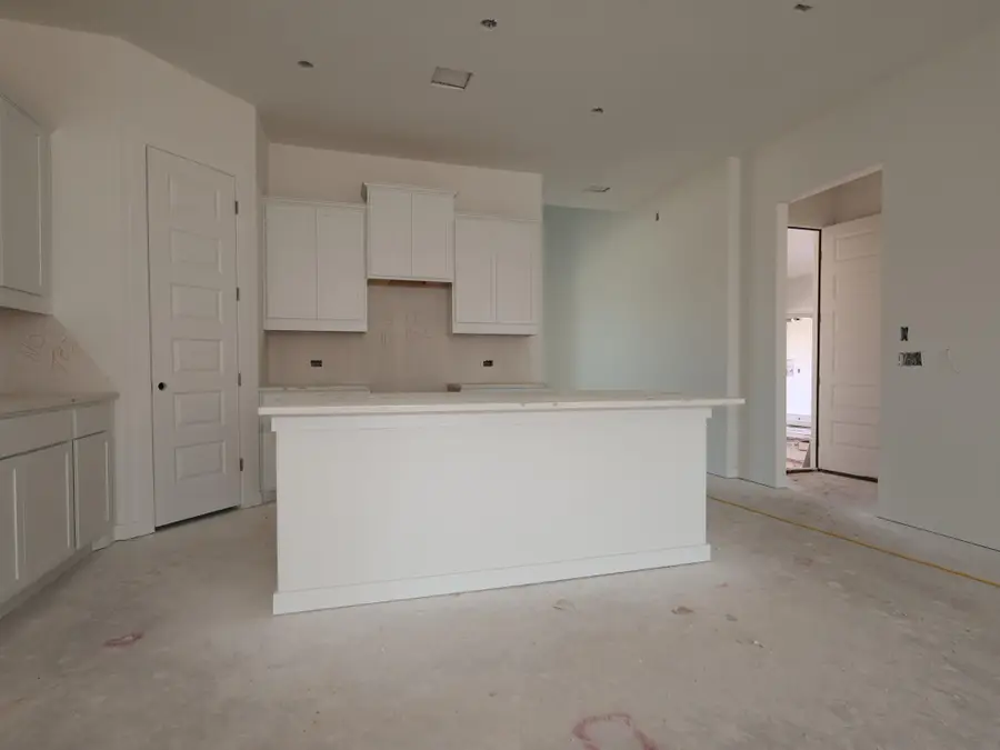 134 Leland Ave, Buda, TX 78610 - #2