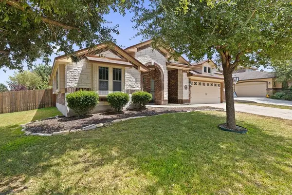 212 Lismore St, Hutto, TX 78634