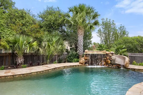 6704 Kiev Cv, Austin, TX 78739