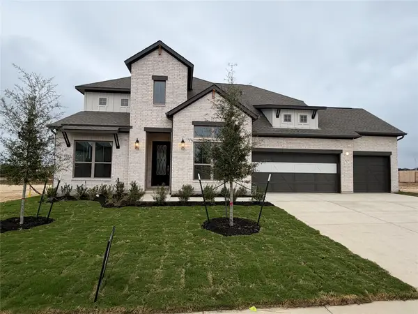 809 S Hemingway Loop, Liberty Hill, TX 78642