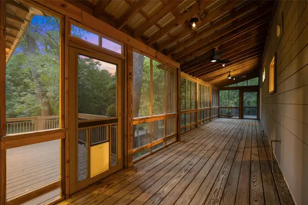 5902 Tumbling Cir, Austin, TX 78731