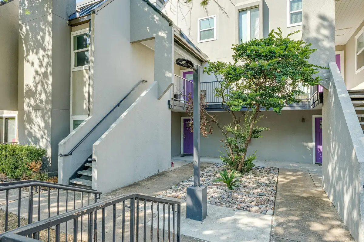 935 La Posada Dr #156, Austin, TX 78752 - Image #1