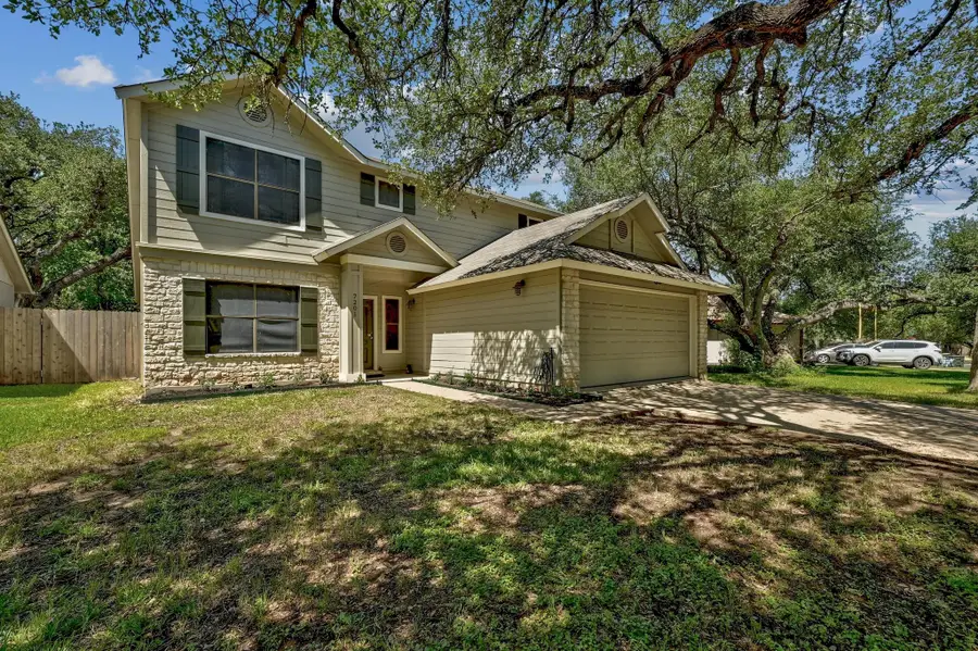 7201 Pine Bluffs Trl, Austin, TX 78729 - Image #2
