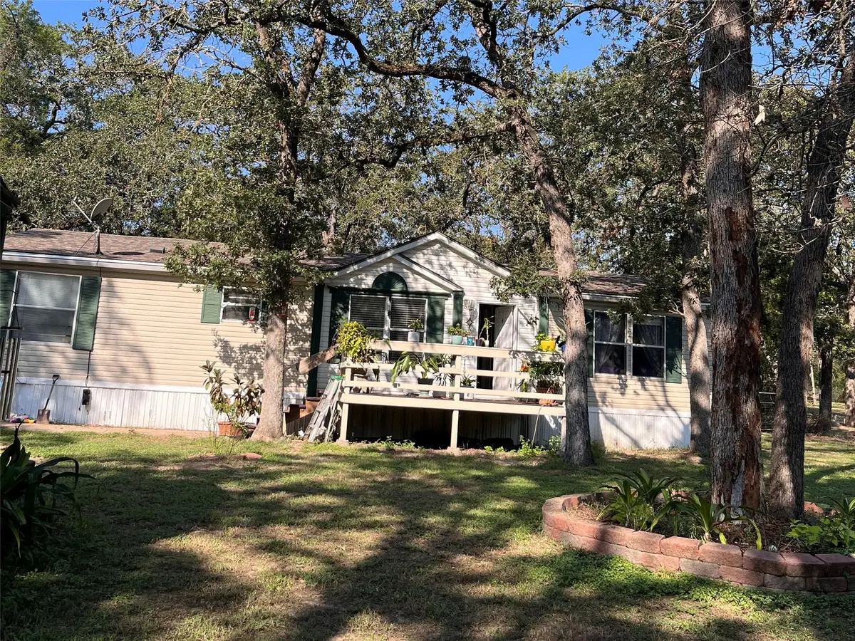 242 Shadow Oak Dr, Bastrop, TX 78602 - #1