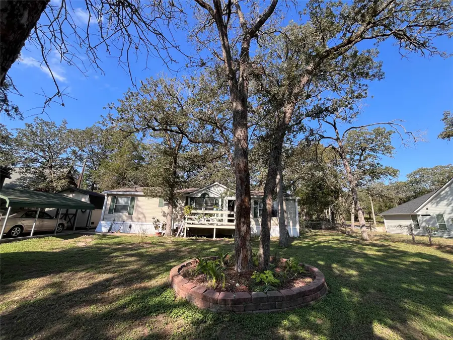 242 Shadow Oak Dr, Bastrop, TX 78602 - #3