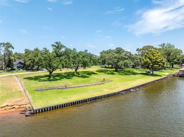 109 Key Allegro Dr, Bullard, TX 75757