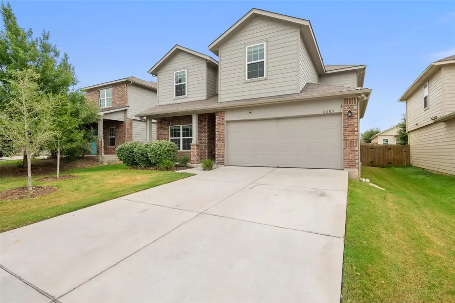 6605 Loretta White Ln, Austin, TX 78744 - Image #2