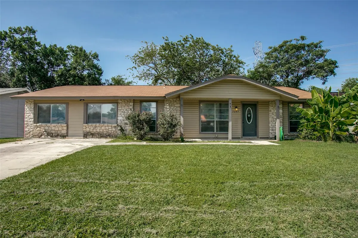 7247 Glen Hl, San Antonio, TX 78239 - #1