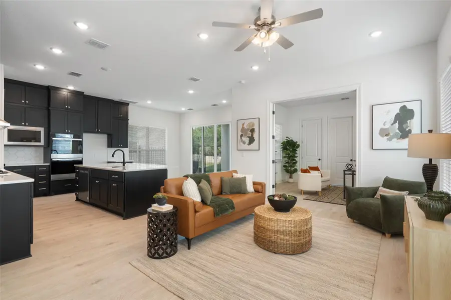 1912 Kit Cir, Austin, TX 78758 - Image #2