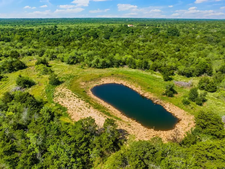 530 Chamberlin Rd, Dale, TX 78616 - Image #3