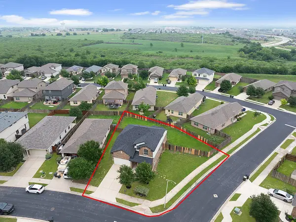 1000 Plateau Trl, Georgetown, TX 78626