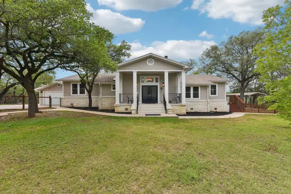 126 County Road 420 Rd, Spicewood, TX 78669