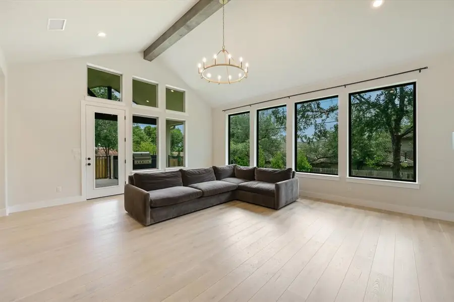 913 Presa Arriba Rd, Austin, TX 78733 - #2