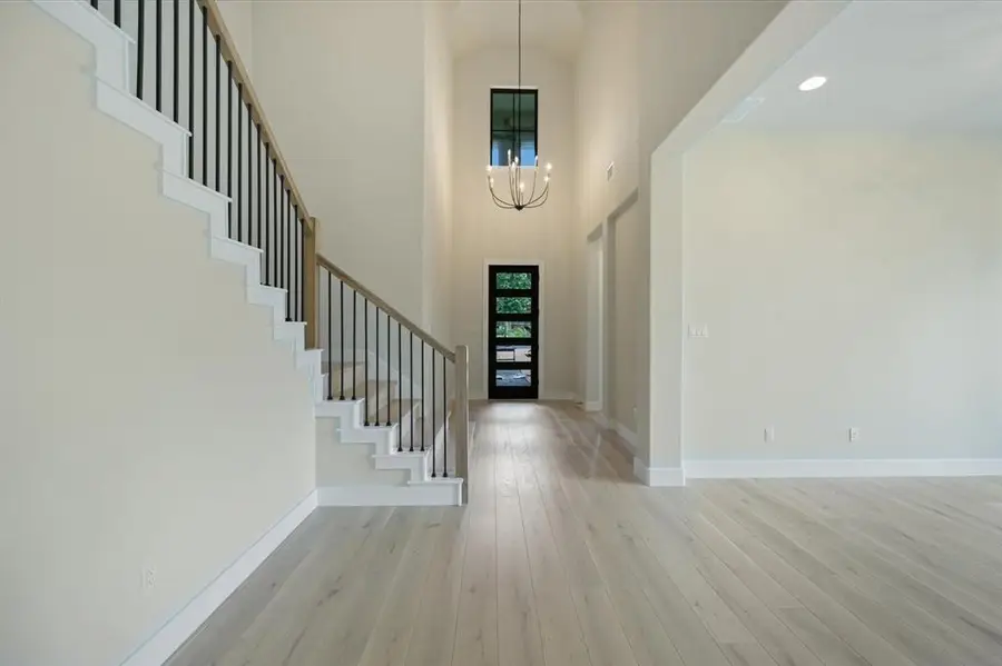 913 Presa Arriba Rd, Austin, TX 78733 - #3