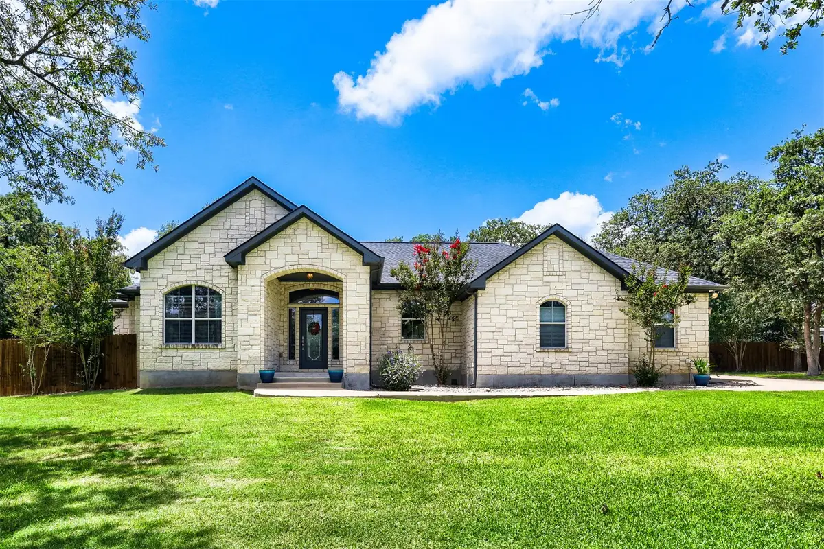 138 Elm Wood Dr, Elgin, TX 78621 - #1