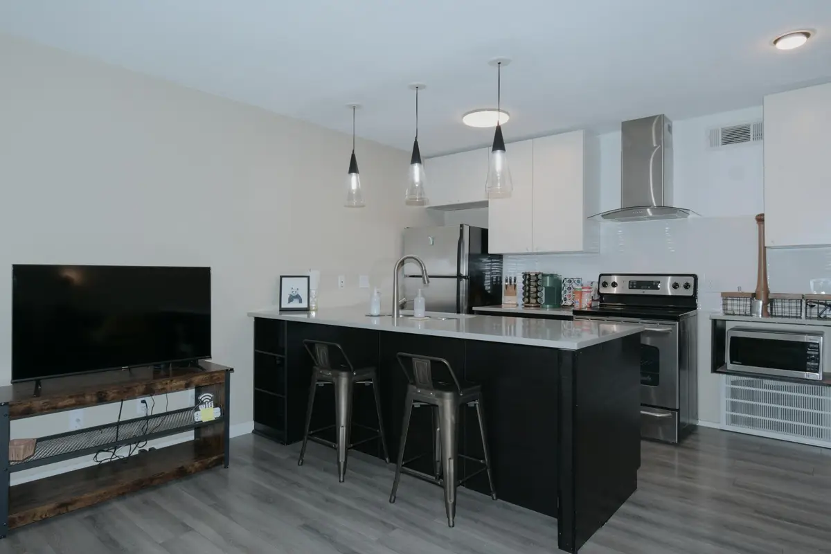 2302 East Side Dr #6, Austin, TX 78704 - #1