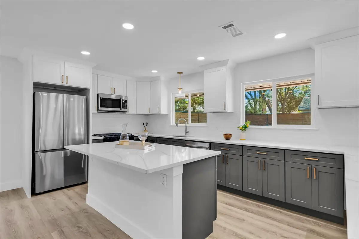 11602 Big Trl, Austin, TX 78759 - Image #1