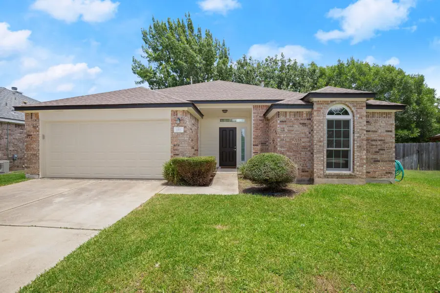 157 Meadowlark Cir, Georgetown, TX 78626 - #3