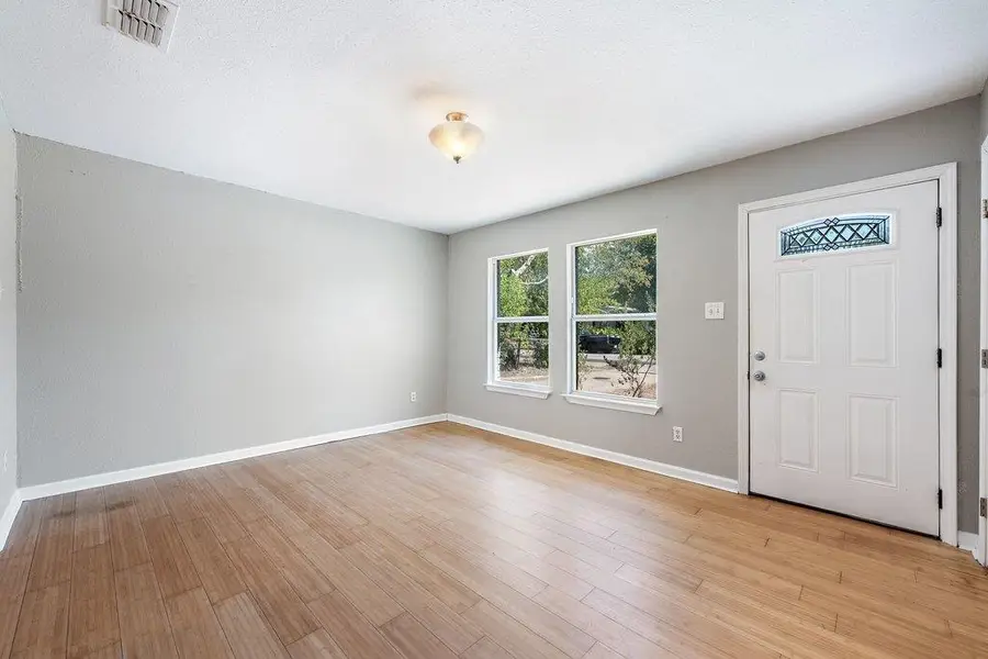 1304 Lily Ter, Austin, TX 78741 - #3