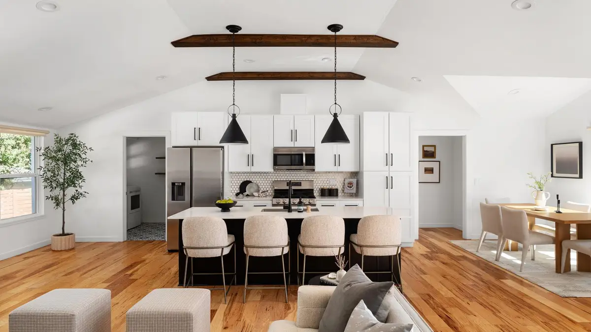 3500 Santa Monica Dr, Austin, TX 78741 - Image #1