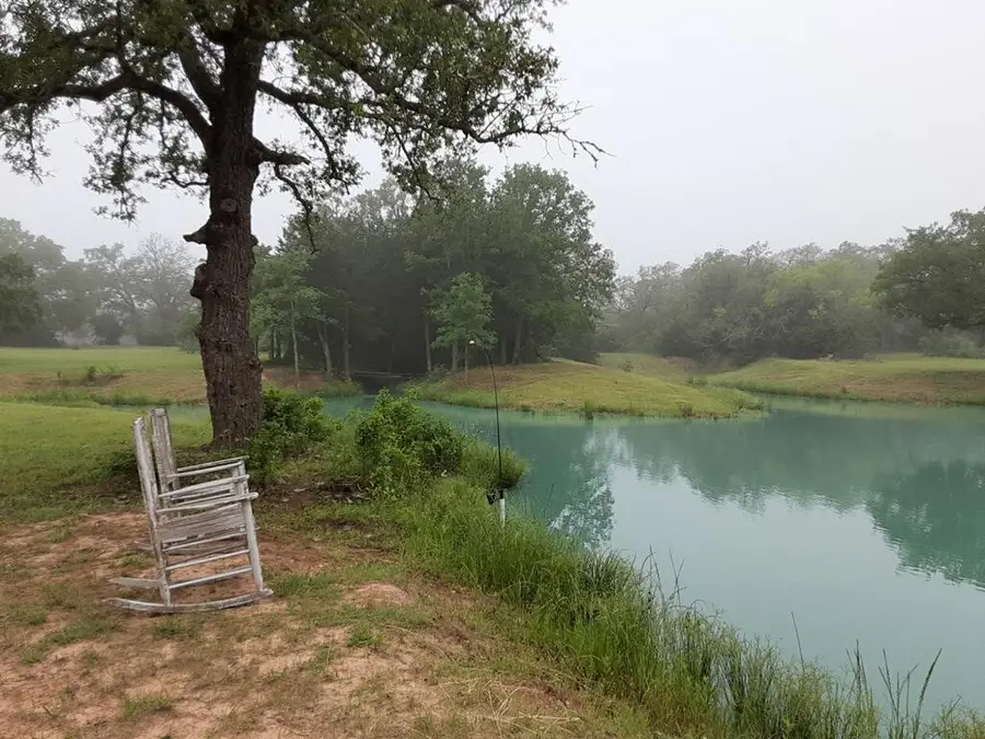 251 Fairview Dr, Rockdale, TX 76567 - Image #2