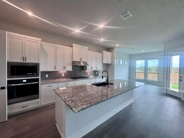272 Terlingua Dr, Buda, TX 78610 - #3