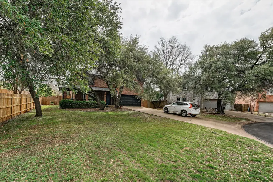 8409 Nairn Dr, Austin, TX 78749 - #2