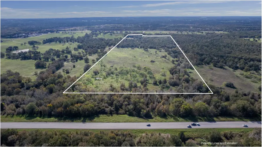 221 Old Waelder Rd, Flatonia, TX 78941 - Image #3