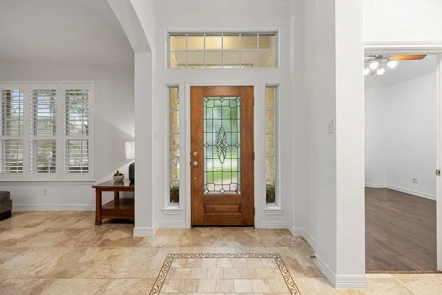 100 Brentwood Dr, Georgetown, TX 78628 - #2