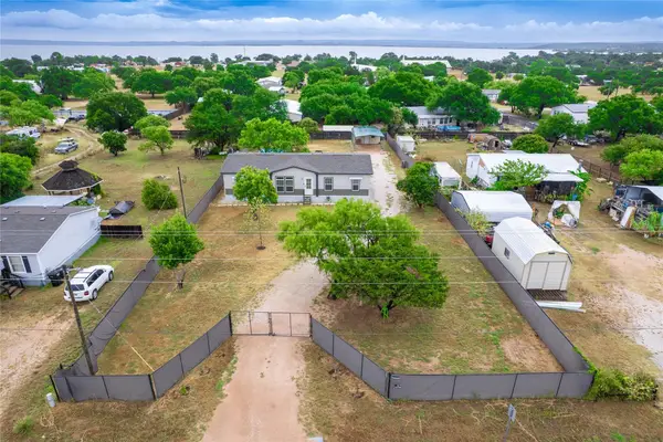 1106 Hi Line Dr, Buchanan Dam, TX 78609