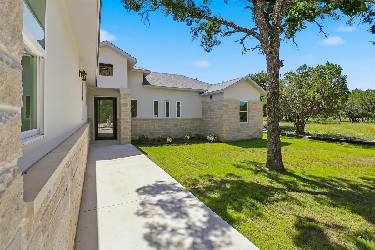 1407 Swallow, Horseshoe Bay, TX 78657 - #1