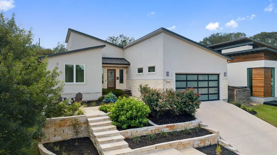 2704 Oak Park Dr, Austin, TX 78704 - #2