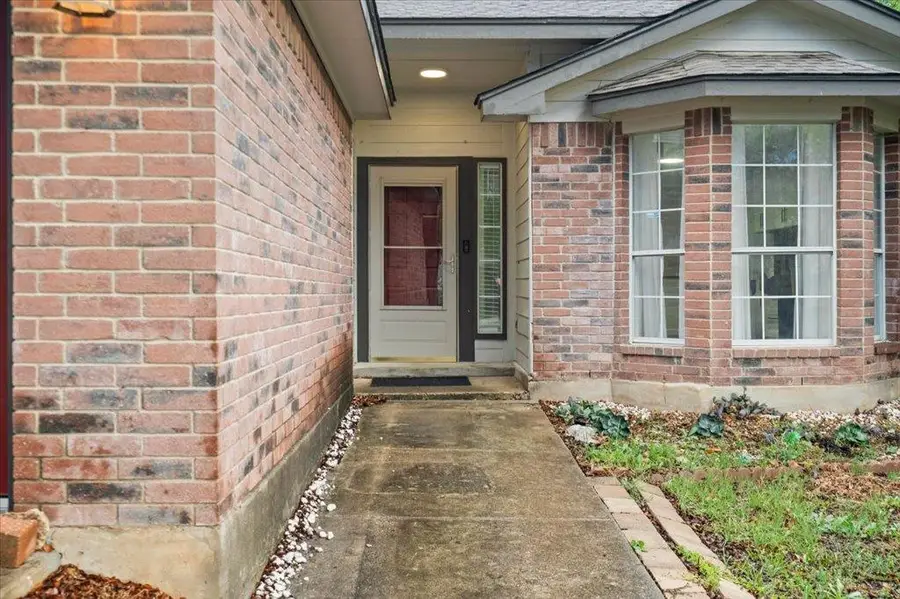 158 Oak River Dr, Cedar Creek, TX 78612 - #3