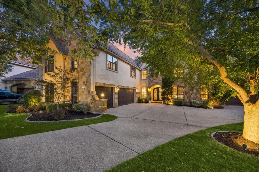 11805 Ranchview Ct, Austin, TX 78732 - #2