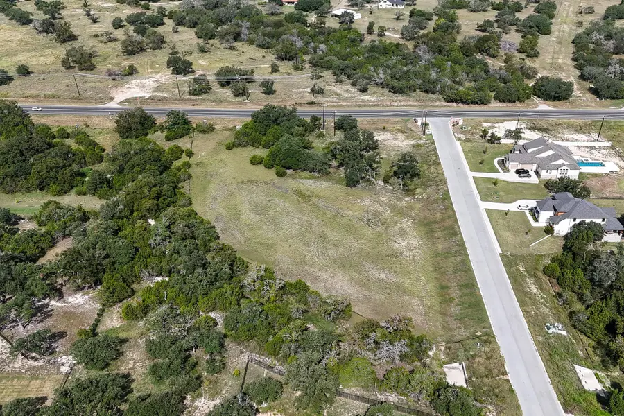 100 Spence Ln, Liberty Hill, TX 78642 - Image #2