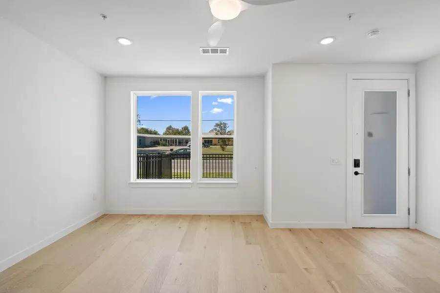 2113 E M Franklin Ave #88, Austin, TX 78723 - #3