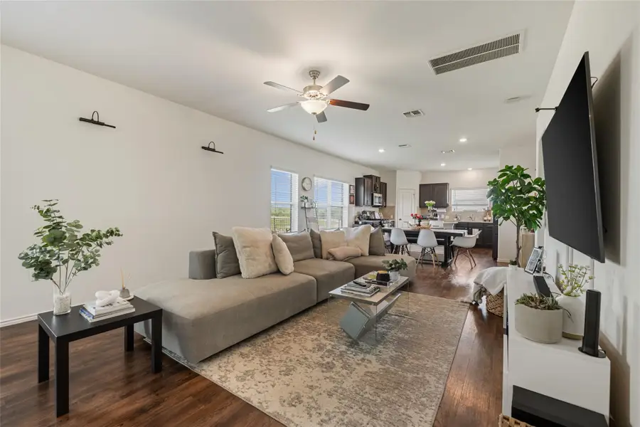 7304 Fall Ray Dr, Del Valle, TX 78617 - Image #3