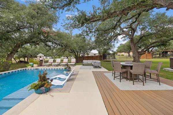 104 Green Branch Ct, Liberty Hill, TX 78642